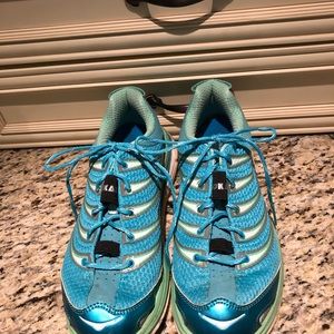 Size 9-1/2 Hoka walking shoes